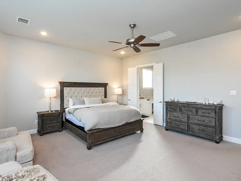 2516 Maidenhair Rd — Photo 15