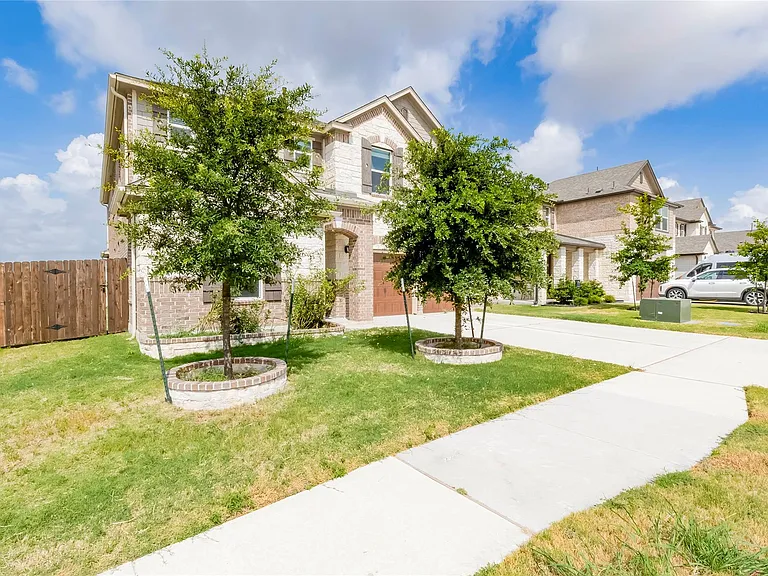3712 Forino Dr — Photo 3