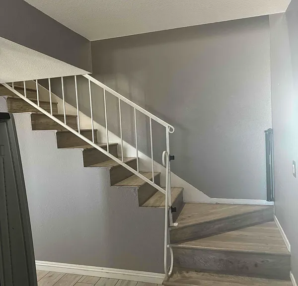 580 Chelsea Dr — Photo 4