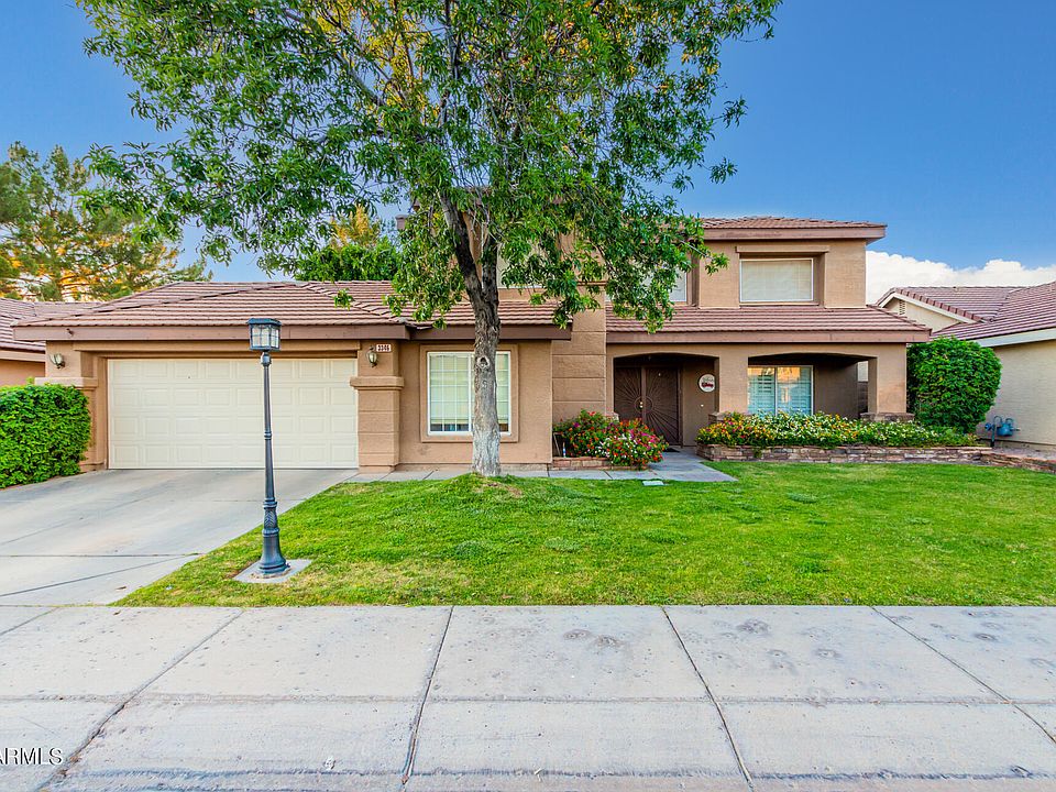 1st image of 3346 E Menadota Dr