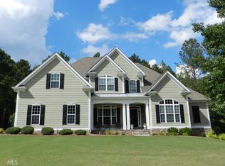 150 Donegal Dr, Tyrone, GA 30290