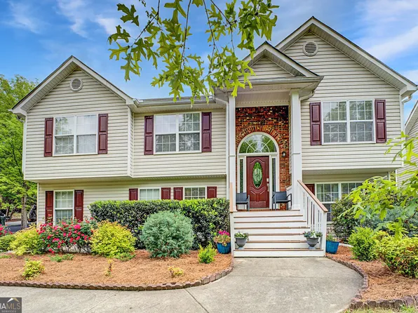 1484 Stephens Pond Vw, Loganville, GA 30052