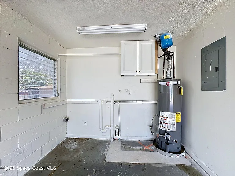 1525 Polaris St — Photo 24