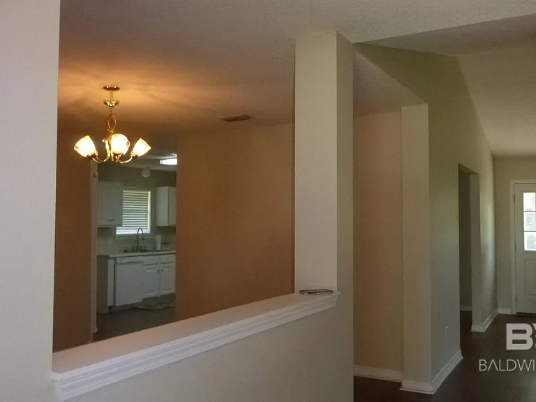 30877 Pinyon Dr — Photo 2