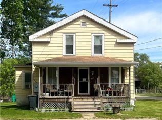 402 Center St, Conneautville, PA 16406