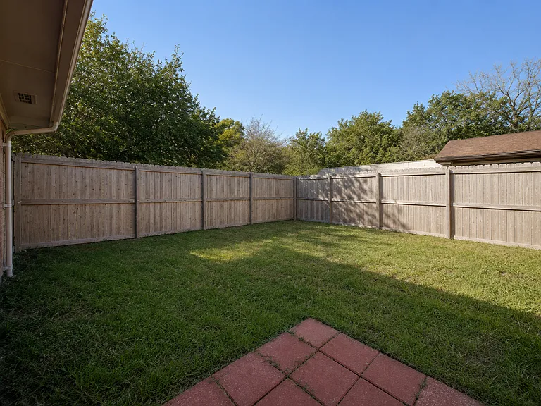 5512 Alexander St — Photo 12