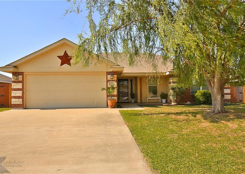 1st image of 341 Sugarberry Ave