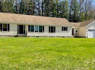 7 Linseed Hill Rd, Hatfield, MA 01038