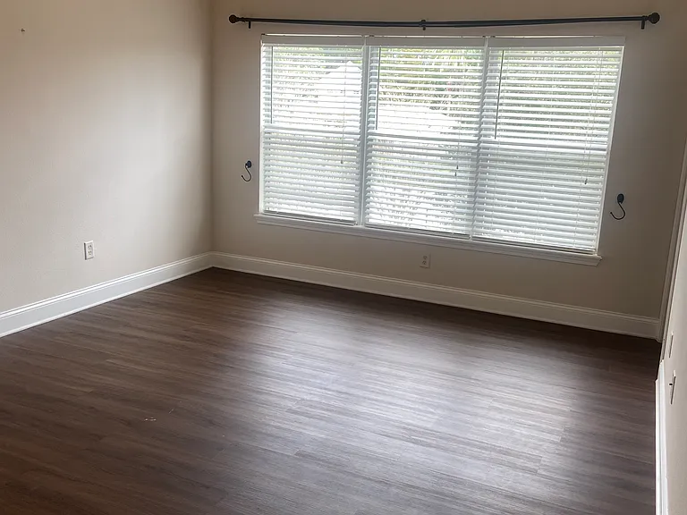 4115 Crownwood Dr — Photo 6