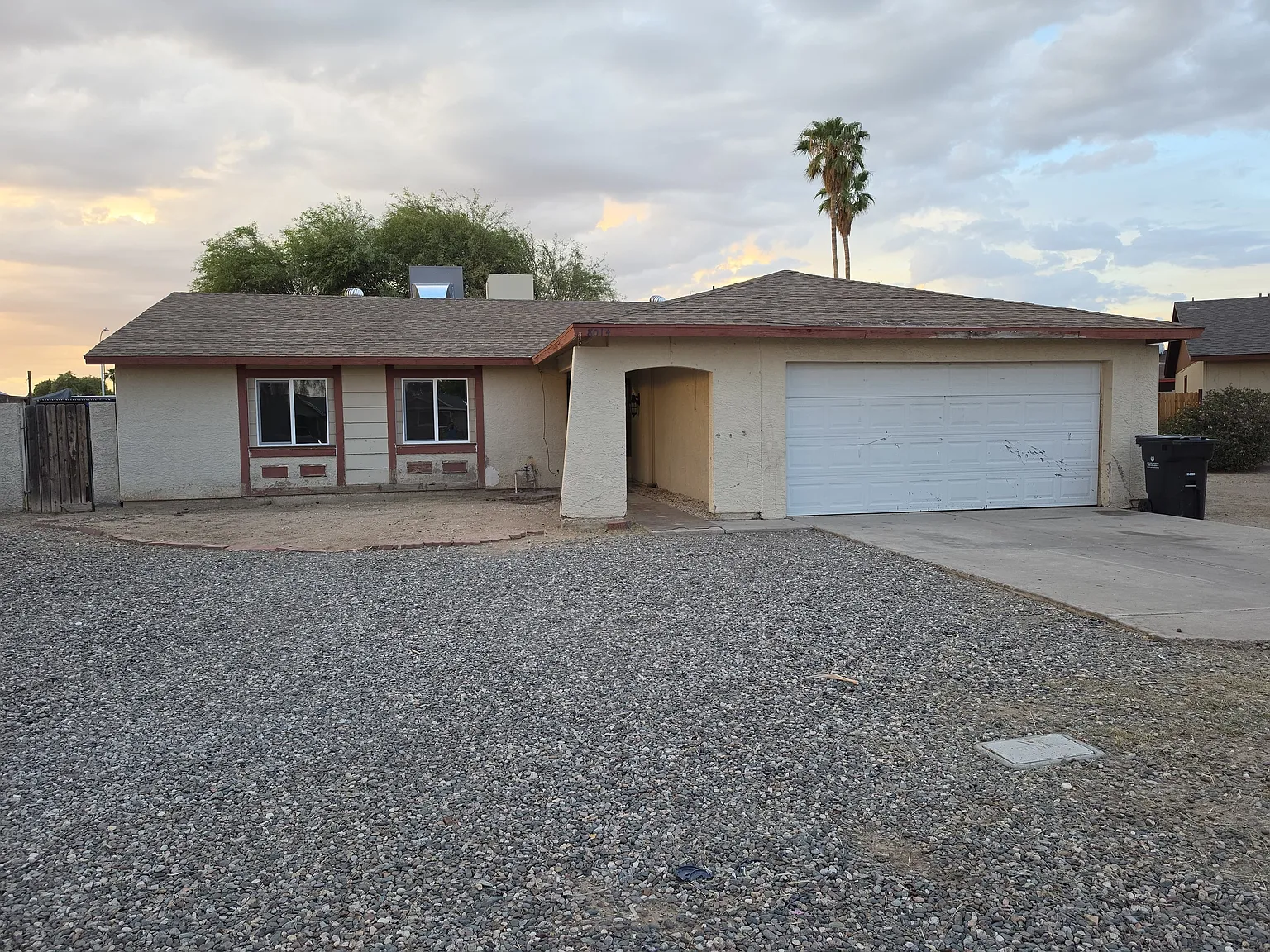 4 bed, 1398 sqft, $2,150 — Photo 2