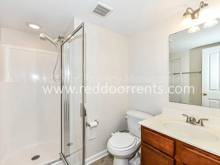 13340 Golden Gate Dr E — Photo 25