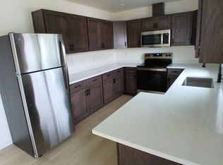 1801 Pacific Ave N #5, Long Beach, WA 98631