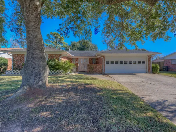 1902 Camille St, Bossier City, LA 71112
