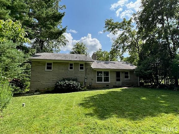 2nd image of 1809 E Longwood Ct E