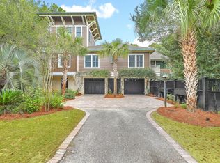 2851 Middle St, Sullivans Island, SC 29482