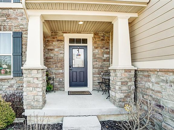 5th image of 8701 Dowd Ct