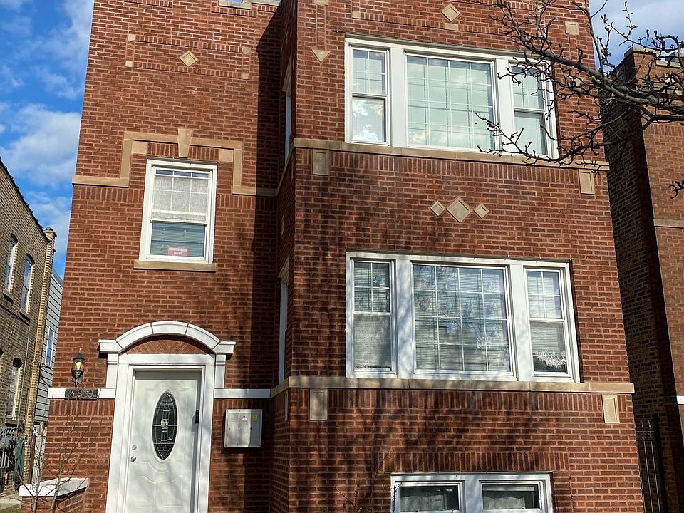1st image of 4819 N Karlov Ave #2