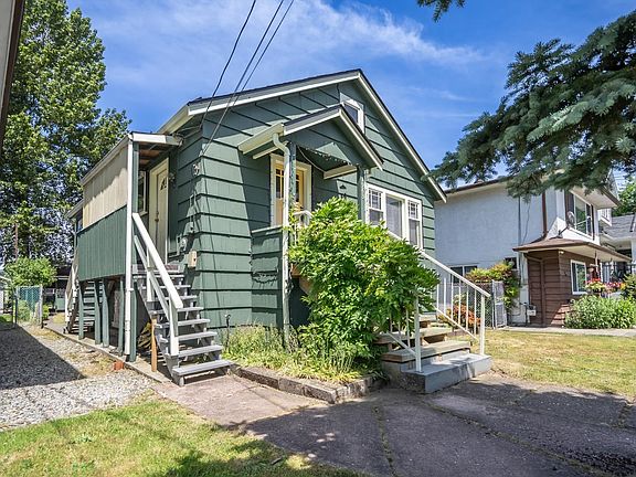 3rd image of 1963 Fraser Ave