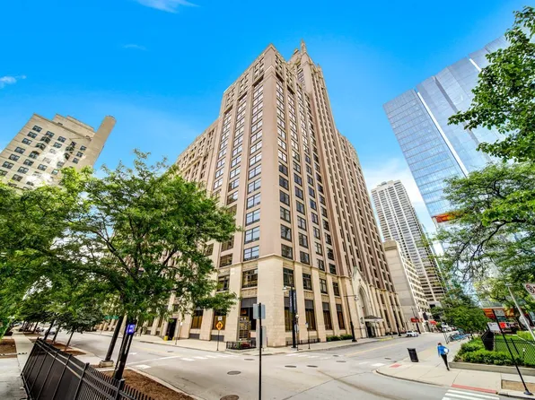 680 N Lake Shore Dr APT 1623, Chicago, IL 60611