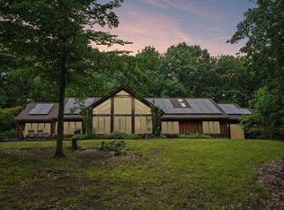 76 Foster Rd, Ashby, MA 01431