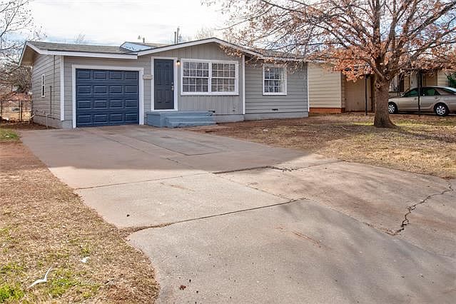 1st image of 1557 N Mockingbird Ln