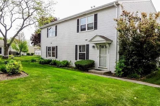 233 Sunset Ct #233 — Photo 15