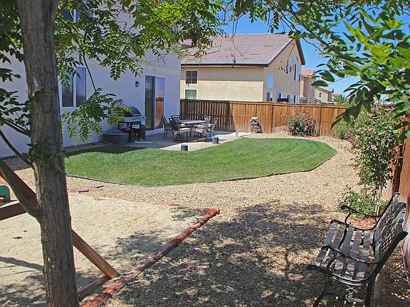 4th image of 11725 Garret Ln