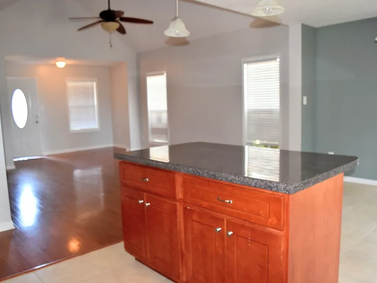 1074 Grove Landing Ln — Photo 31