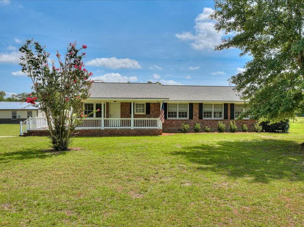 312 Arrowhead Dr, Blackville, SC 29817