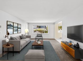 1518 NW 53rd St APT 6, Seattle, WA 98107