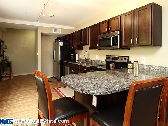 5th image of 1001 O St APT M01