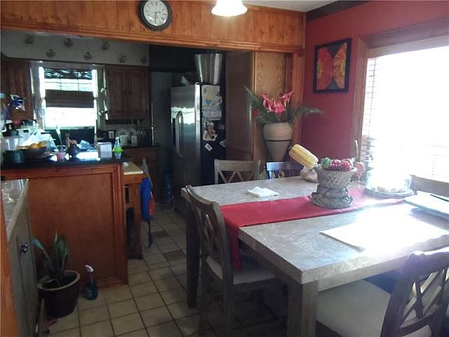 2nd image of 2714 Brandon St