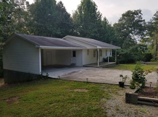 111 Flat Rock Rd, Toccoa, GA 30577