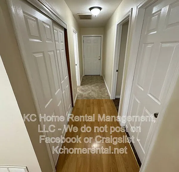 1127 Sherman Ave — Photo 16