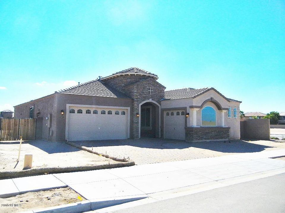 1st image of 19577 E Oriole Way
