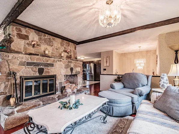 83 Morrill Road, Norway, ME 04268