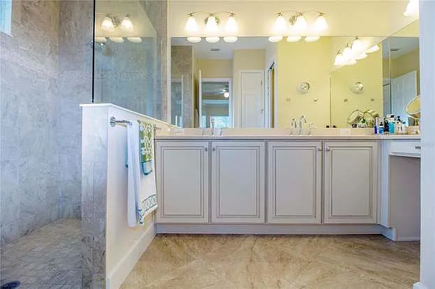 416 Castle Pines Ln — Photo 19