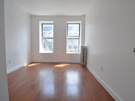 5th image of 203 W 144th St APT 24