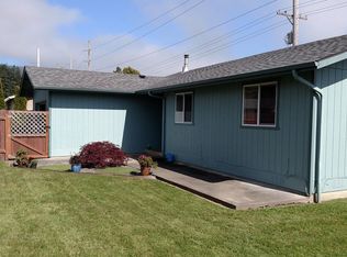 473 Mendy St, Brookings, OR 97415