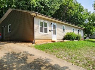 1616 Poplar St NW, Lenoir, NC 28645