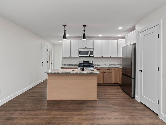 5th image of 24 Upper Gilman Street #4