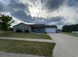 701 River Breeze Ct, Albion, IN 46701