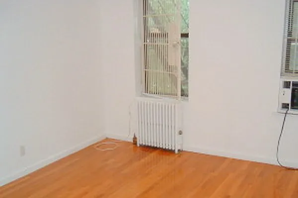 Rented by CitySites Real Estate Group | media 7