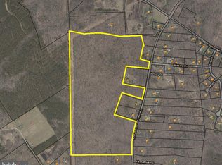 Annapolis Woods Rd, La plata, MD 20646