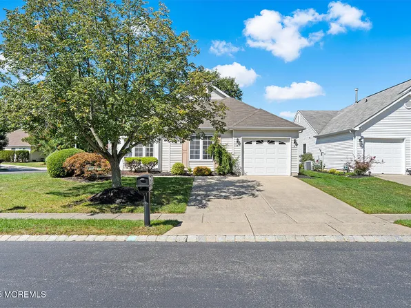 2 Arthur Court, Jackson, NJ 08527