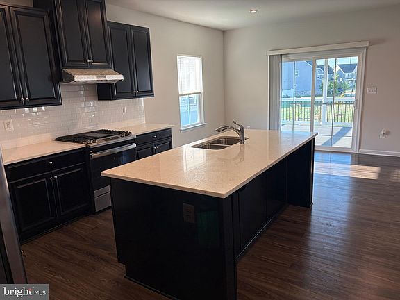 5th image of 7546 Mint Springs Ct