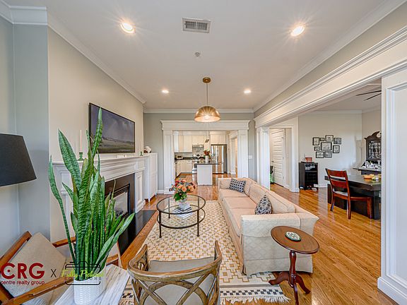 4th image of 1803-1806 Beacon St #3E