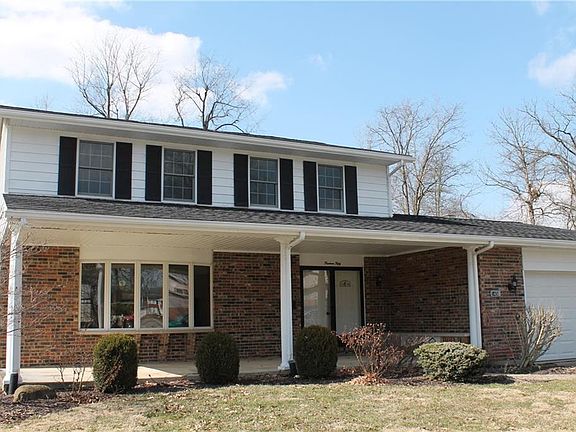 2nd image of 1450 Foxdale Pl