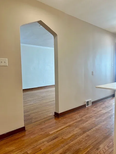 2 bed, 1288 sqft, $1,900 — Photo 2