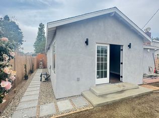 1900 1/2 N Bellflower Blvd, Long Beach, CA 90808